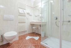 Hotel Fernblick - Bagno camera 104